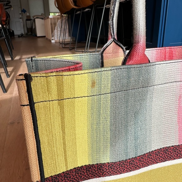 Dior Book Tote Canvas Multicolour, Large - Picture 5 of 14